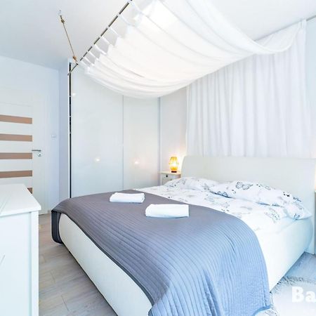Apartamenty Balticon Polanki - Sauna, Fitness Inclusive - Basen Latem, Pool Im Sommer コウォブジェク エクステリア 写真