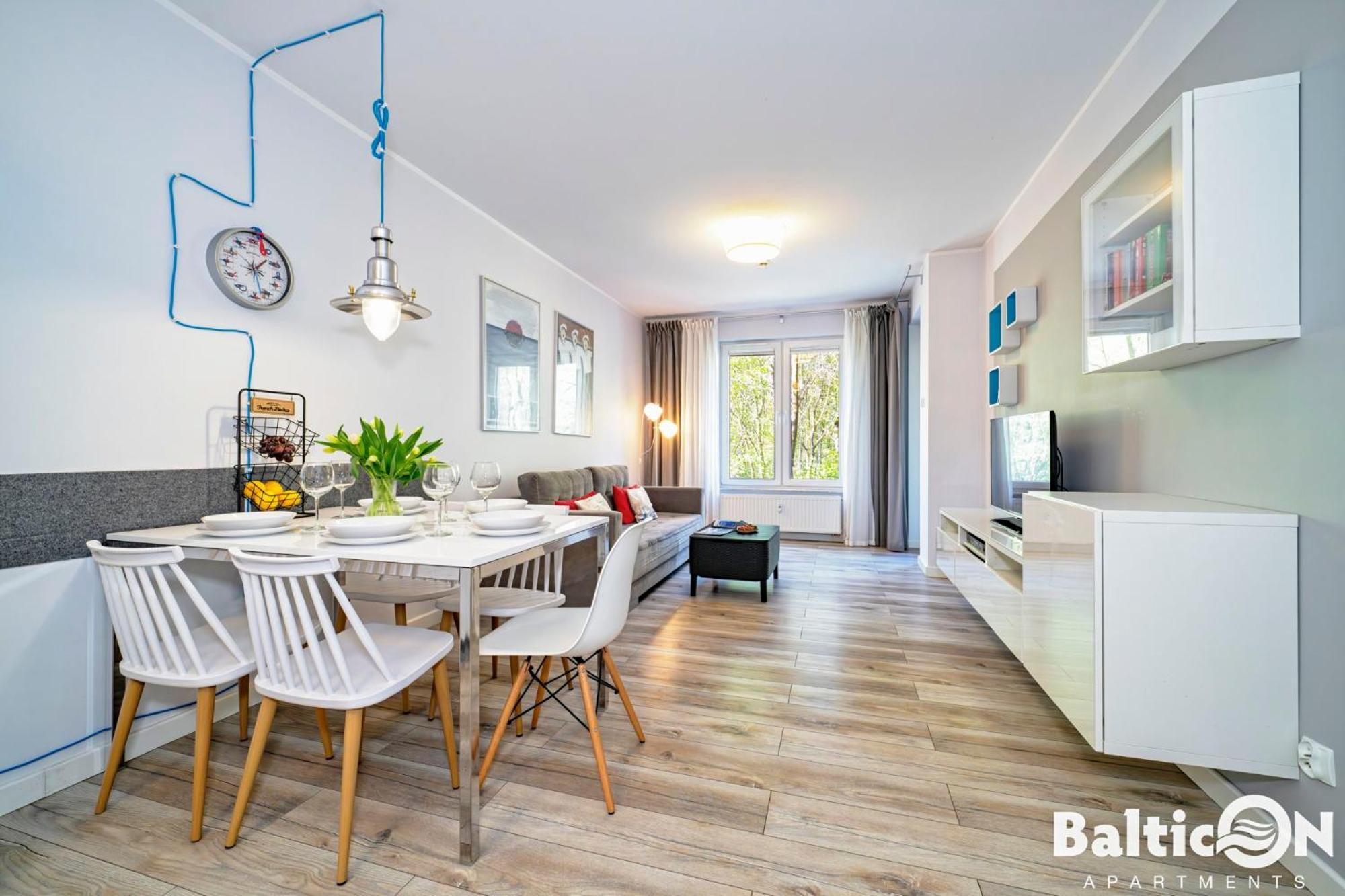 Apartamenty Balticon Polanki - Sauna, Fitness Inclusive - Basen Latem, Pool Im Sommer コウォブジェク エクステリア 写真