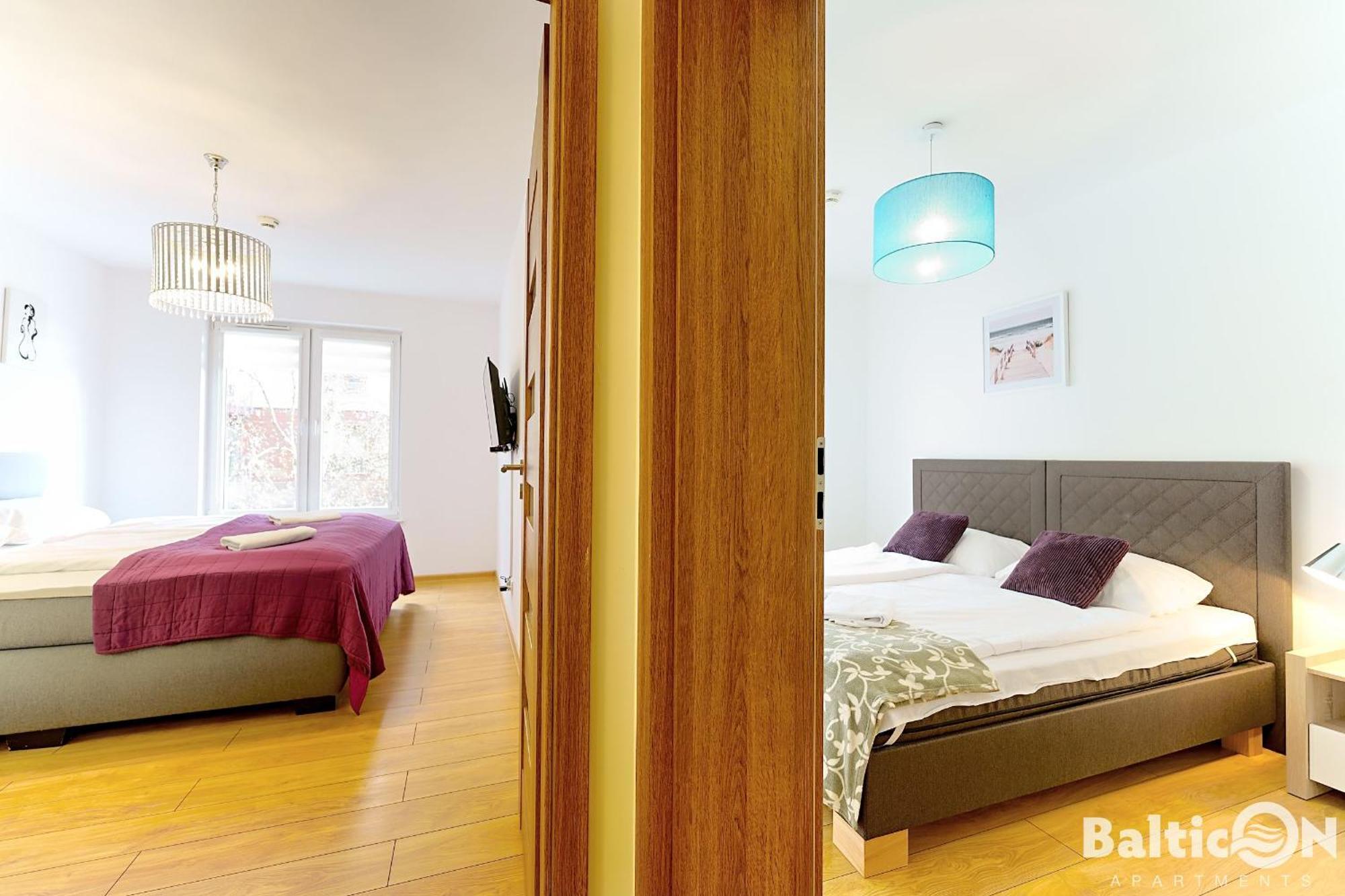 Apartamenty Balticon Polanki - Sauna, Fitness Inclusive - Basen Latem, Pool Im Sommer コウォブジェク 部屋 写真