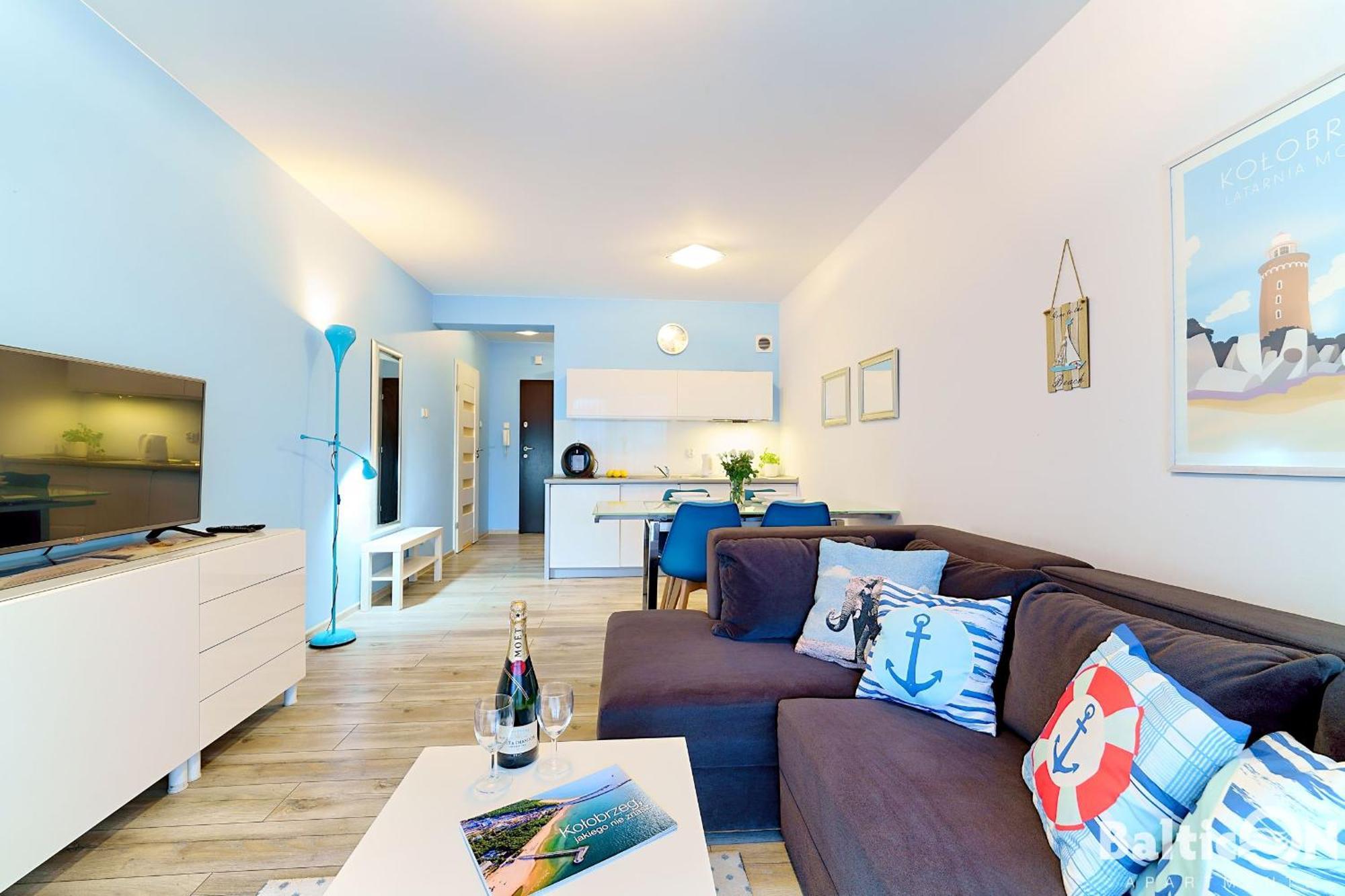 Apartamenty Balticon Polanki - Sauna, Fitness Inclusive - Basen Latem, Pool Im Sommer コウォブジェク 部屋 写真