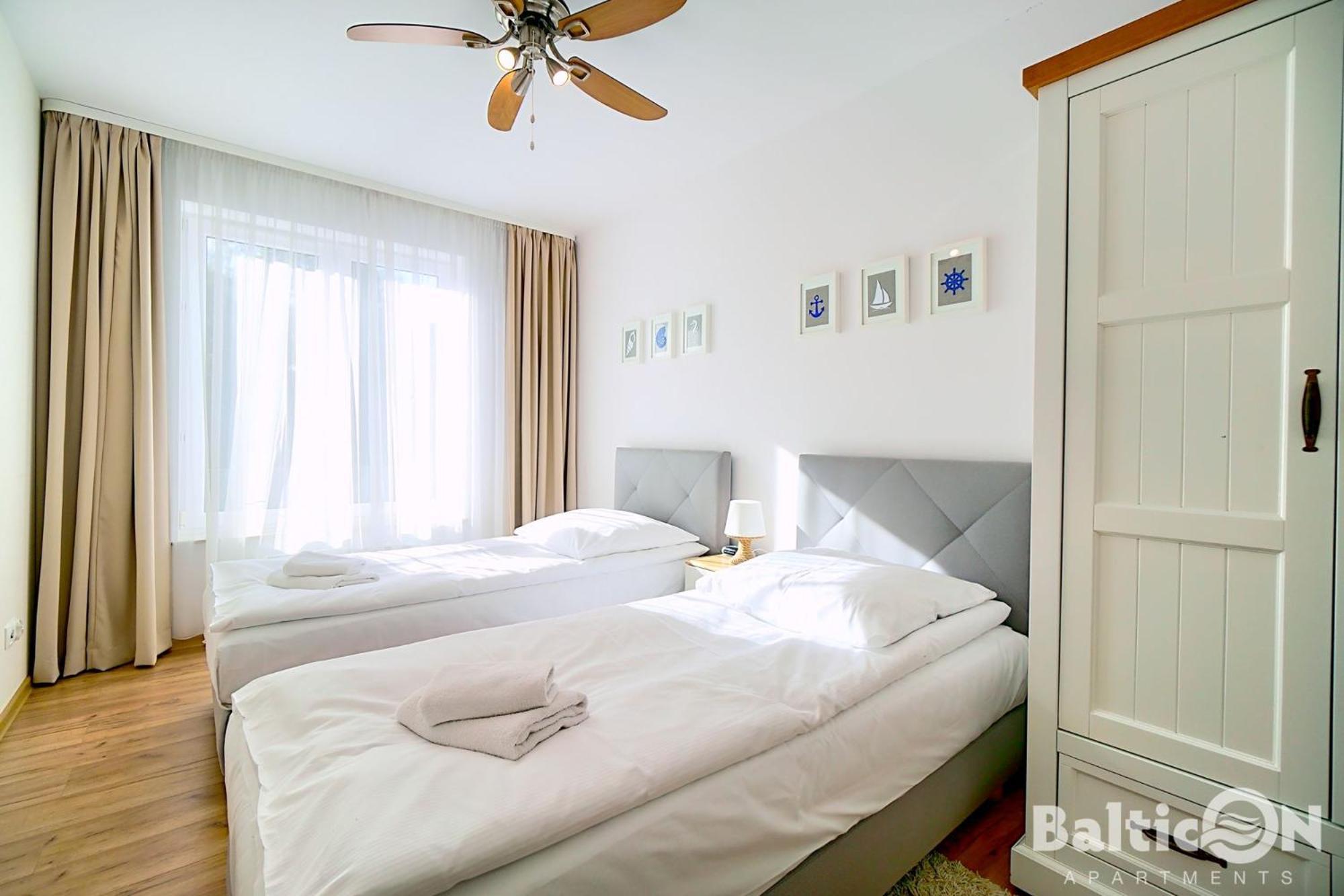 Apartamenty Balticon Polanki - Sauna, Fitness Inclusive - Basen Latem, Pool Im Sommer コウォブジェク 部屋 写真