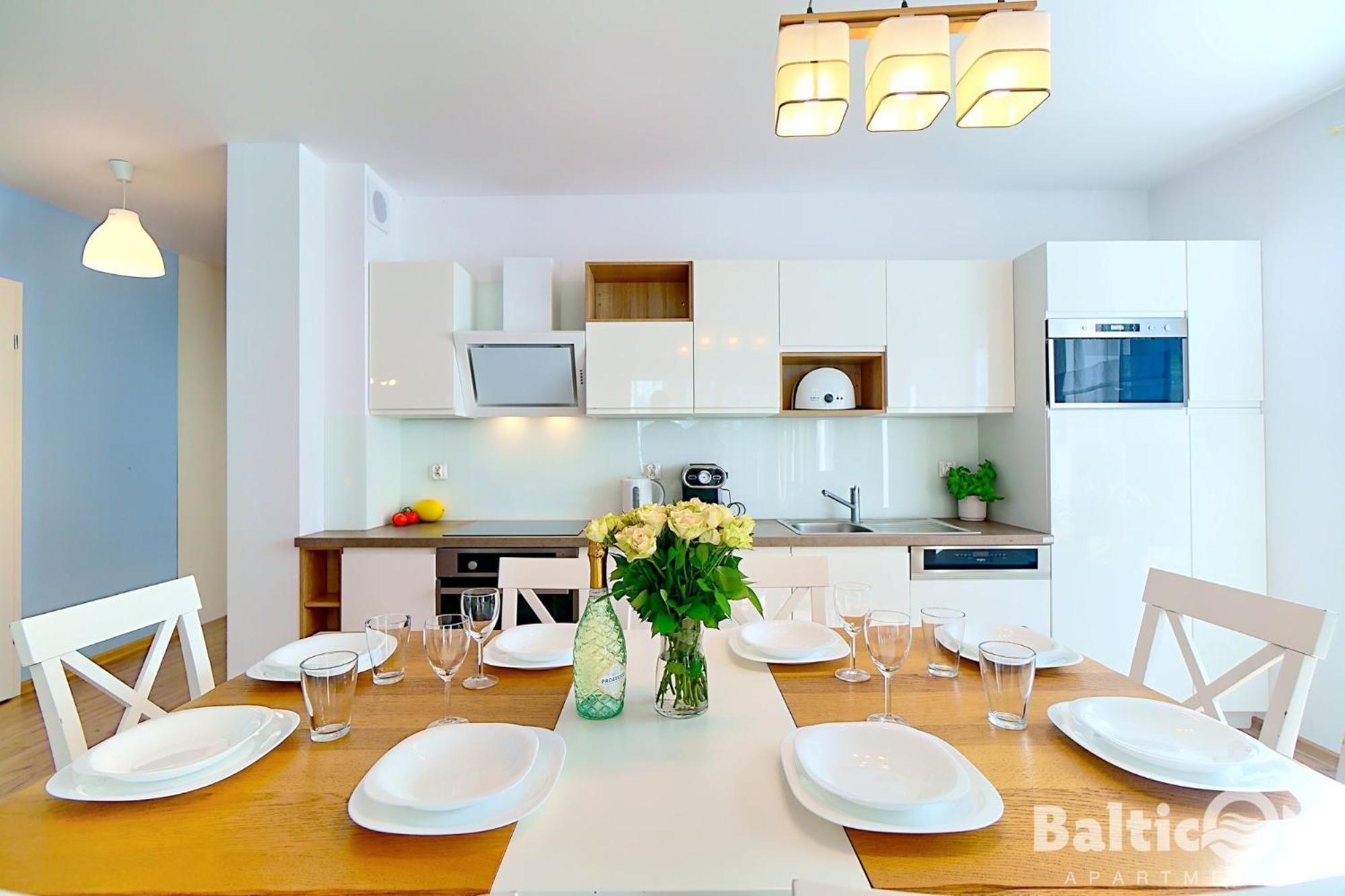 Apartamenty Balticon Polanki - Sauna, Fitness Inclusive - Basen Latem, Pool Im Sommer コウォブジェク 部屋 写真