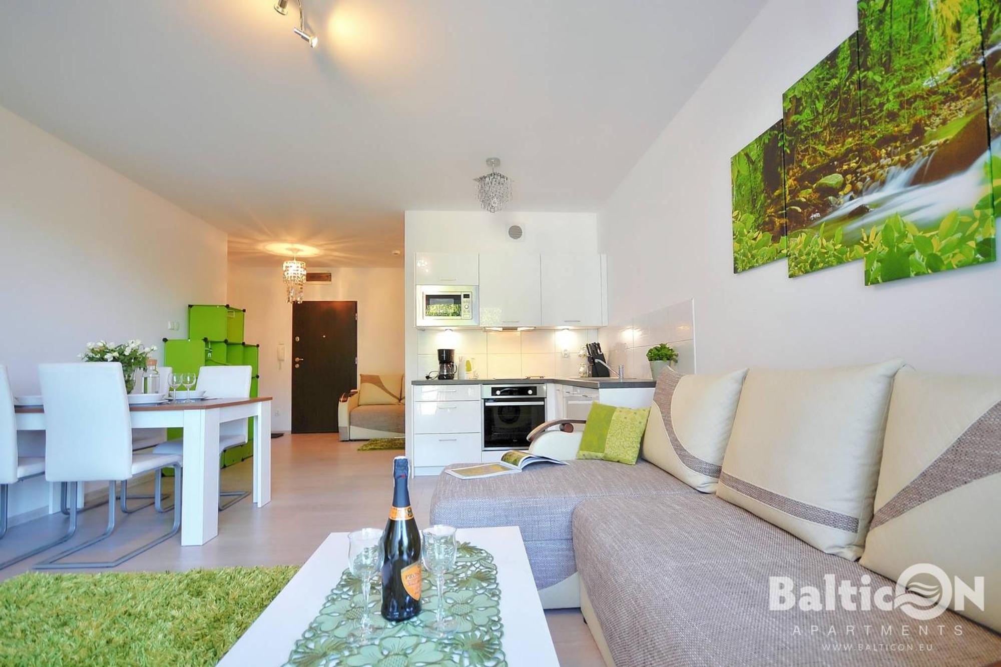 Apartamenty Balticon Polanki - Sauna, Fitness Inclusive - Basen Latem, Pool Im Sommer コウォブジェク 部屋 写真