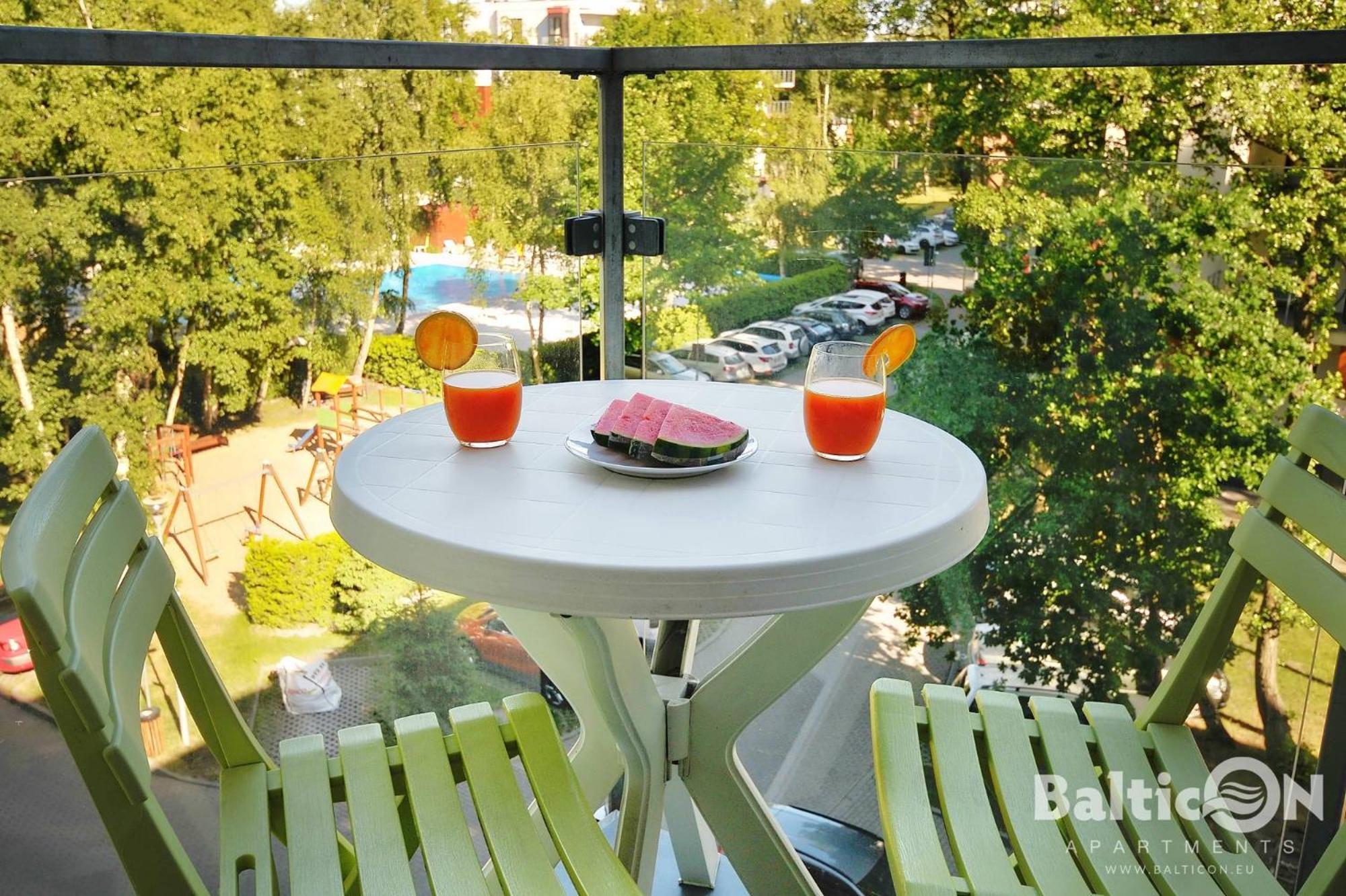 Apartamenty Balticon Polanki - Sauna, Fitness Inclusive - Basen Latem, Pool Im Sommer コウォブジェク エクステリア 写真