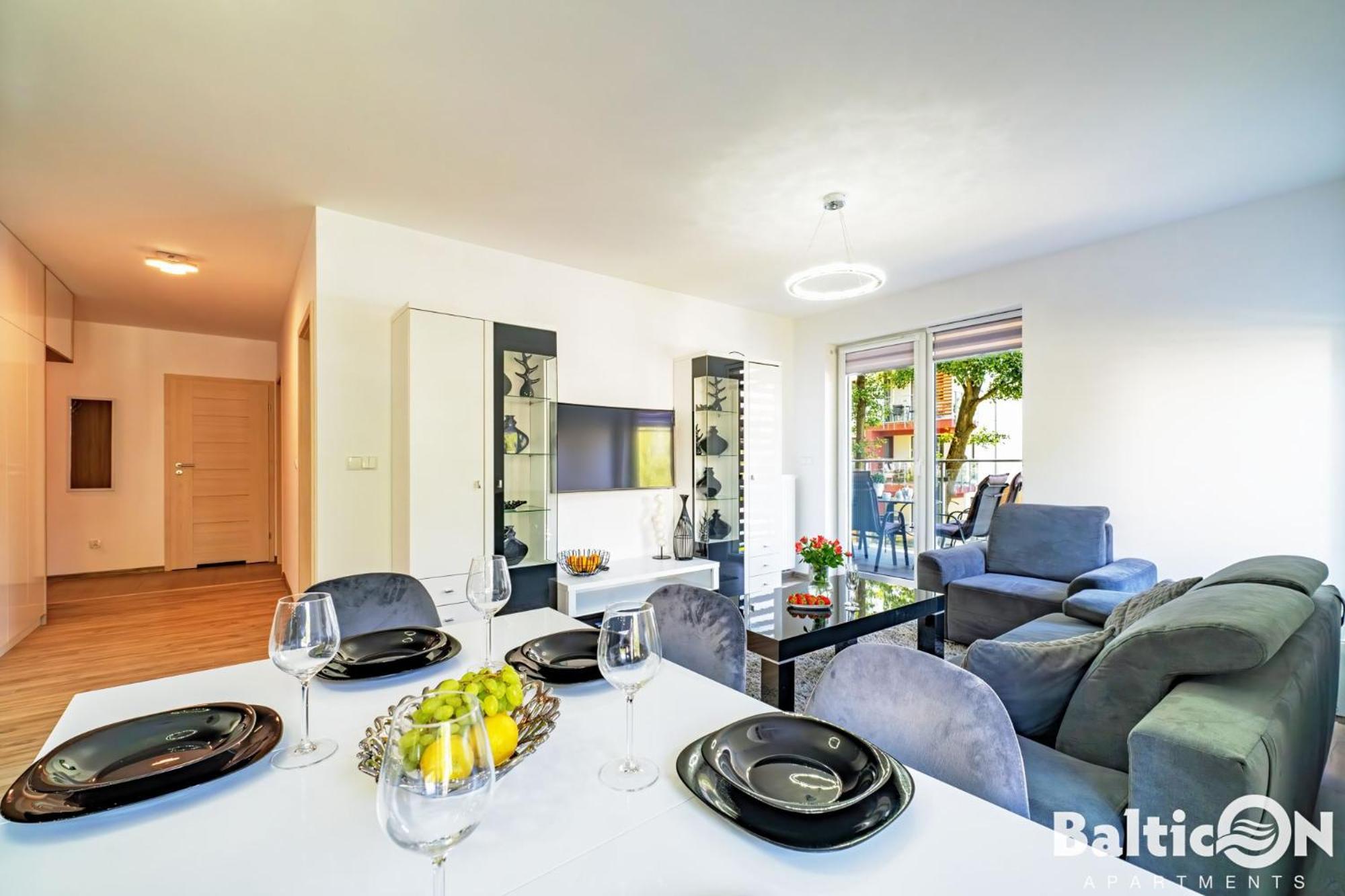 Apartamenty Balticon Polanki - Sauna, Fitness Inclusive - Basen Latem, Pool Im Sommer コウォブジェク エクステリア 写真